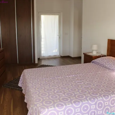 Atlie Moises Nyaraló