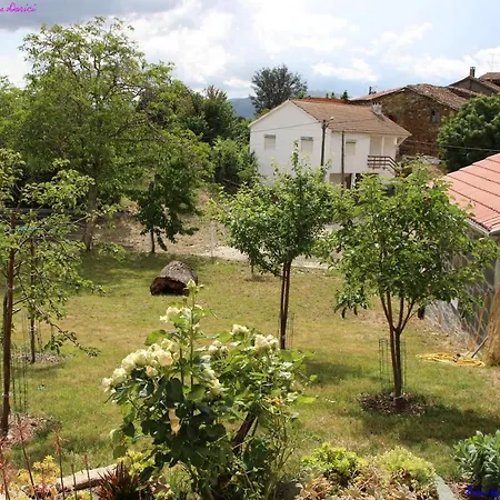 Nyaraló Atlie Moises *