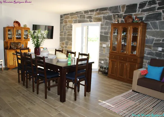 Holiday home Atlie Moises *